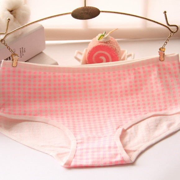 Colorful Gingham Patterned Underwear Set